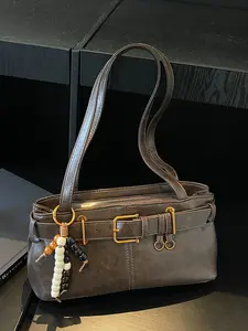 Fashionable and textured small square handbag, casual and versatile commuter shoulder bag, retro waxed leather underarm bag, elegant commuter bag, simple solid color niche design, suitable for daily commuting, matching and other scenarios