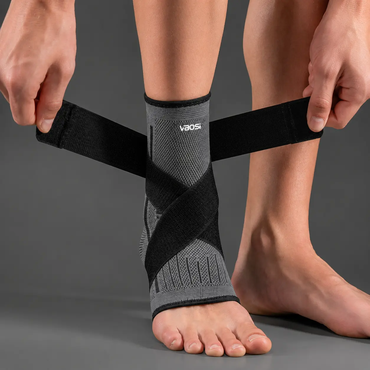 1 Pc Adjustable Compression Ankle Support Men & Women, Strong Ankle Brace Sports Protection