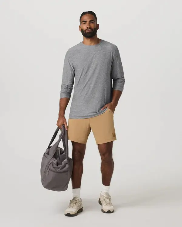 Vuori Hardkore Shorts in Burlap