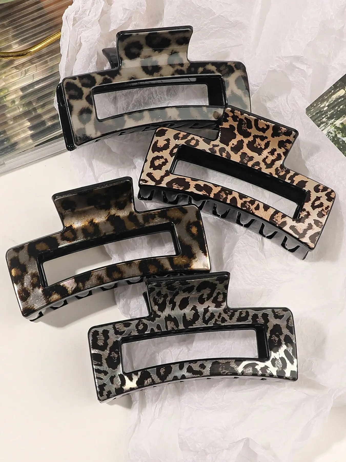 4pcs Leopard Print Hair Claw Clips, Claw Clip Pack, Glossy Minimalist Hair Clip Set Fashion Hair Accessories for Daily Casual Wear, Square Shape Hair Clip Set for All Seasons
