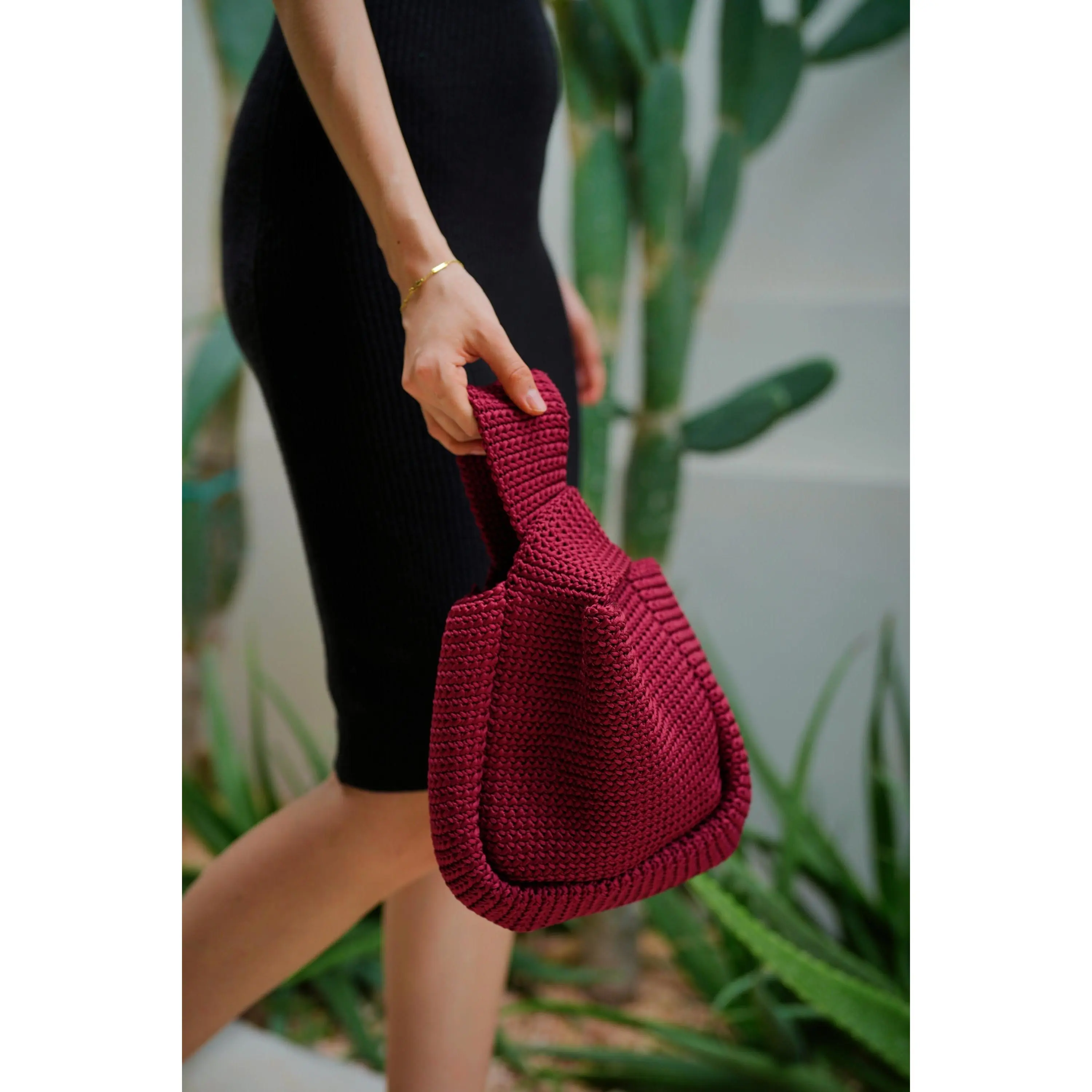 Mackenzie Knit Clutch in Maroon