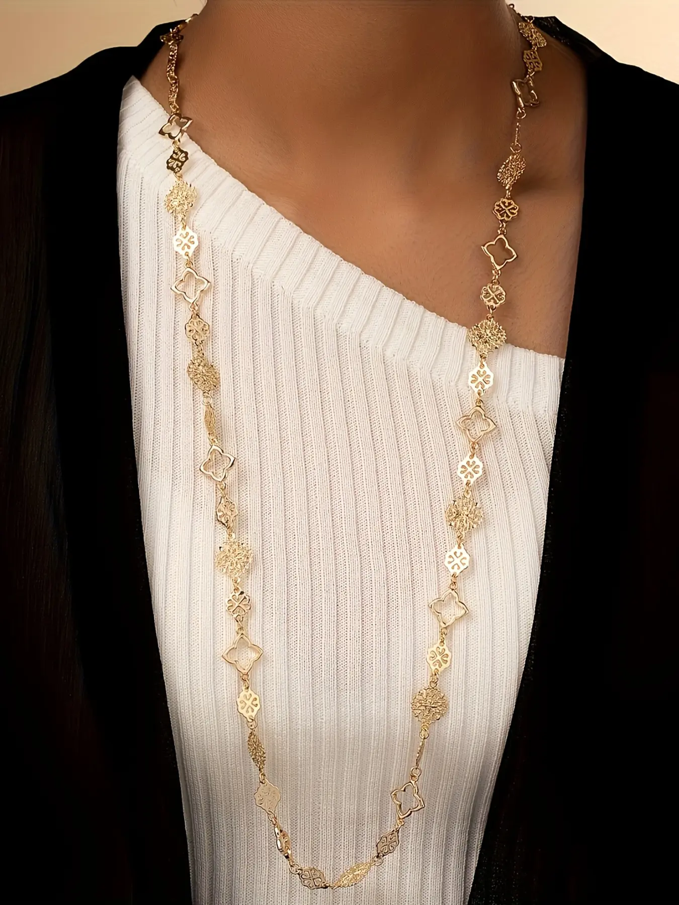 Women's Fashion Long Chain Necklace, Daily Wear Dainty Necklace, Hollow Snowflake Geometric Design, Simple Versatile Vintage Style, Perfect for Sweaters & High Neck Clothes, Dainty Boho Necklace, Elegant Necklace, Versatile Accessory, Boho Style Jewelry