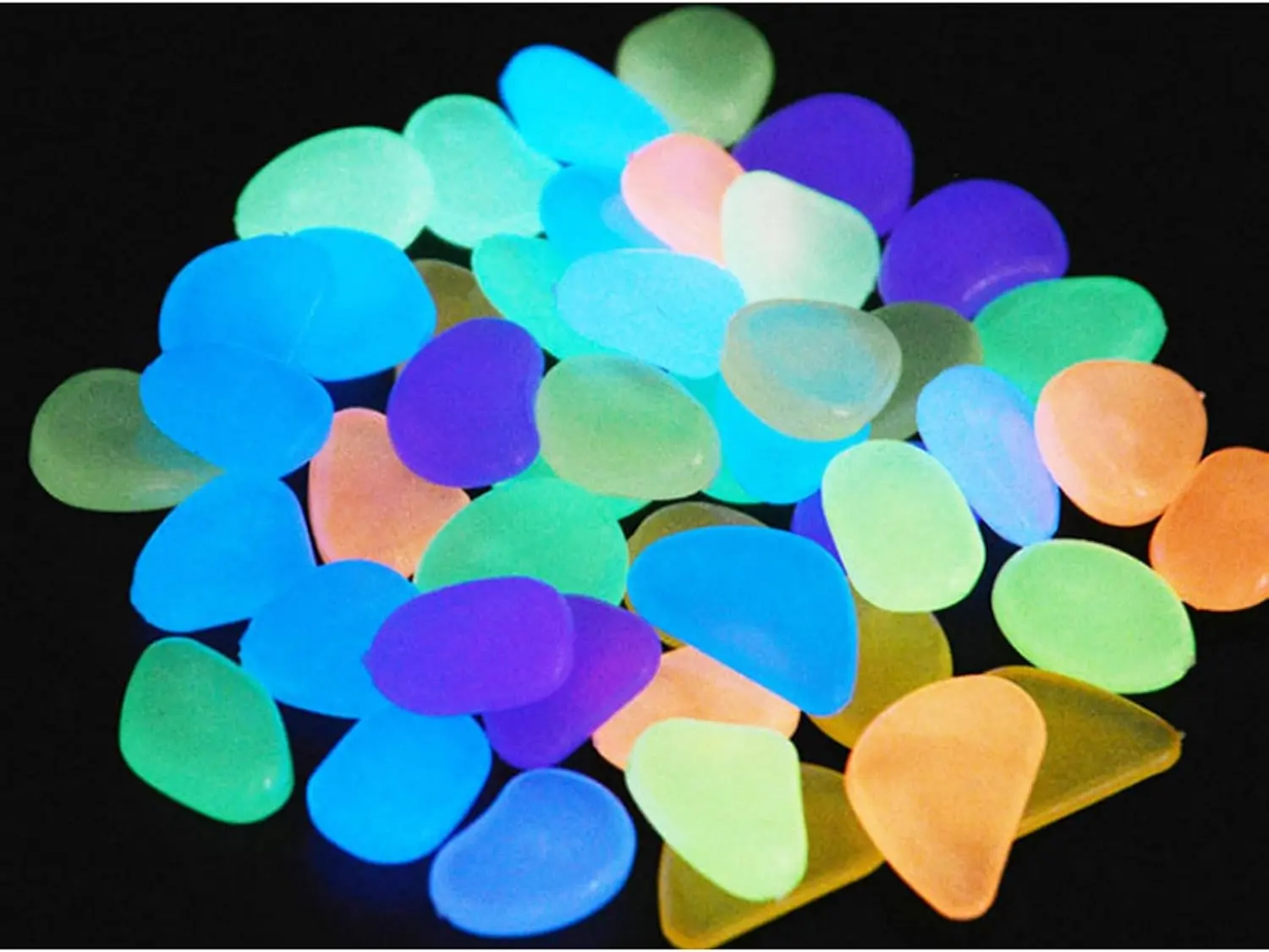 Luminous Decorative Pebbles, Colored Stones, About 1 inch in Size, for Gardens and Aquariums