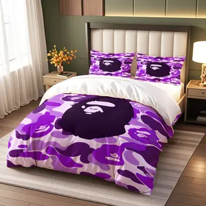 Trendy Purple Camo Duvet Cover Set, Plush Cozy Microfiber Bedding, Stylish Urban Camouflage Pattern, Complete Set with 1 Quilt Cover & 1 or 2 Pillowcases, Warm All Year Round Bedroom Decor