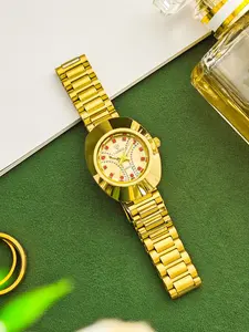 Leibig Women's Quartz Watch, Exquisite Watch, Elegant Alloy Case, Hardlex Glass Dial, Buckle Closure, Perfect for Evening Socials & Commuting