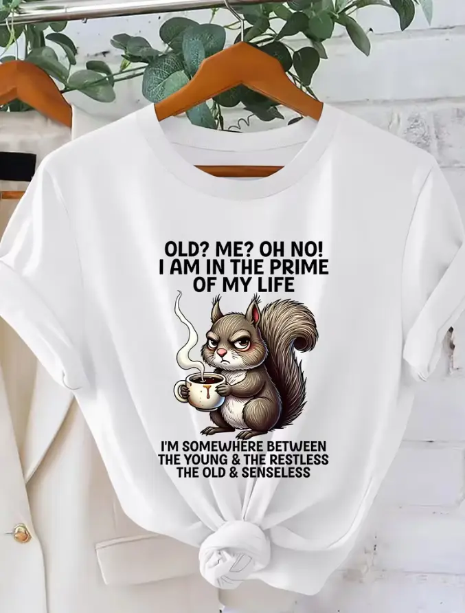 Women's Vintage Squirrel & Coffee T-Shirt - Funny Retro Squirrel Suitable for Coffee Lovers, Loose Fit Crew Neck Short Sleeve -Compatible Top for Travel, Casual Outfits, Casual Attire - Machine Washable Non- Shirt