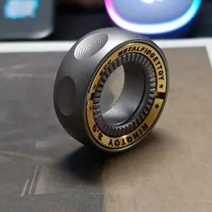 Magnetic Stress Relief Ring, Rotating Openwork Ring, Anti-Anxiety Fidget Spinner Ring, Unisex Cool Toy, Perfect Birthday Gift for Adults