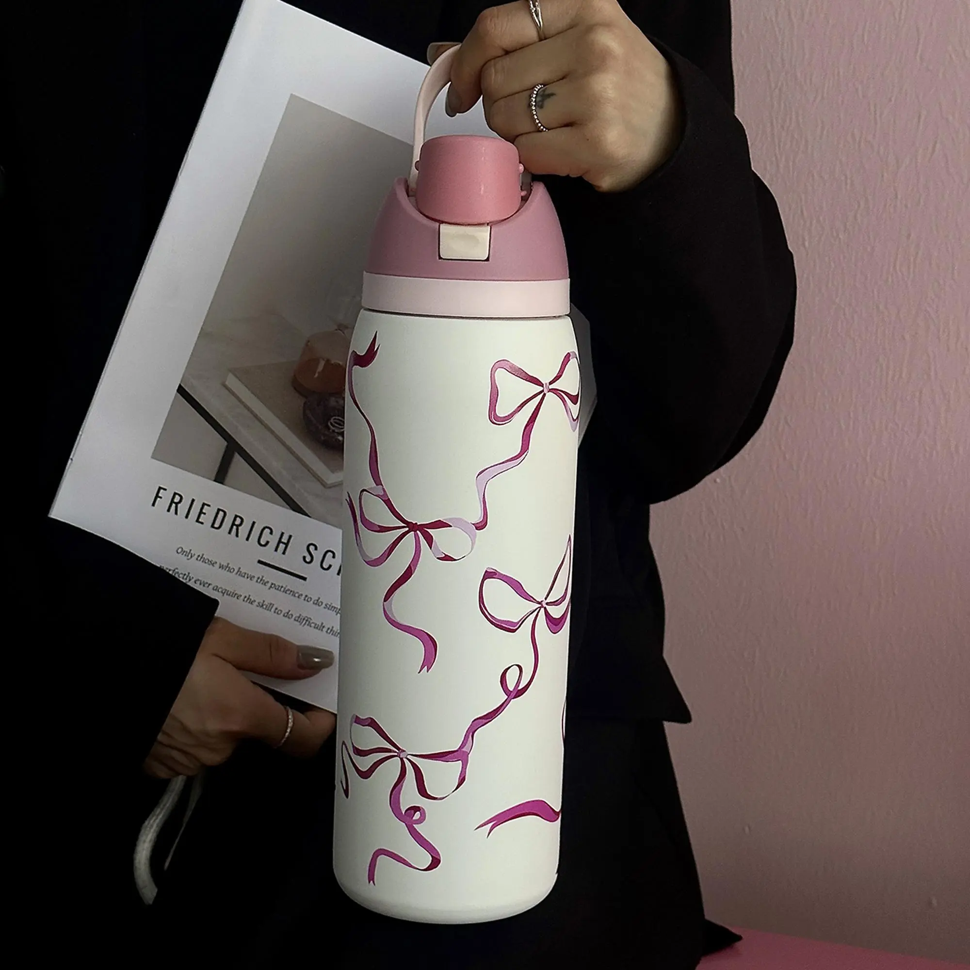 Butterfly Pattern Leakproof Vacuum Flask, 1-Count Large-Capacity Insulated Water Bottle with Straw in 24, 32 or 40 oz, Drinking Cup, Thermal Cup and Insulated Travel Tumbler for Home, Office and School, Insulated Vacuum Flasks, Drinkware