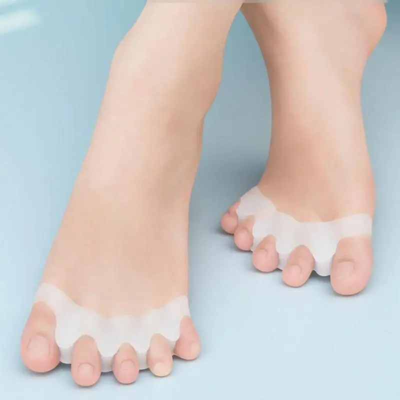 Silicone Toe Separator, Toe Straightener, Toe Spacer, Foot Care Tool for Women & Men, Washable Reusable Toe Separator, Foot Care Product