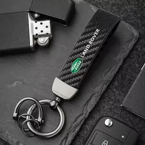 Carbon Fiber Leather Keychain Car Keychain Horseshoe Buckle Jewelry For Land Rover Discovery 3 4 Range Rover Freelander 1 2 SVR Evoque Car Logo Keychains