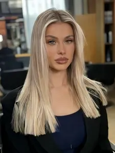 Soft 14 Inch 13x4 Highlight Blond Straight Hair Density150 Wig, 100% Human Hair, Pre-Cut Baby Hair Lace Front, Women Daily Wear