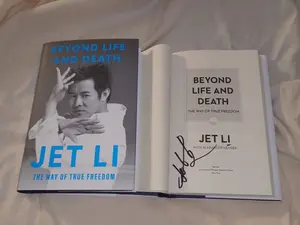 Jet Li - Beyond Life and Death: The Way of True Freedom - Signed Book