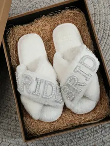 slippers Luxury Pearl Rhinestone Wedding Party Bride Sandals, Comfortable All-Day Flat Slipper Slip-Ons, Fashionable Bridal Rubber Shoes for Events and Celebrations