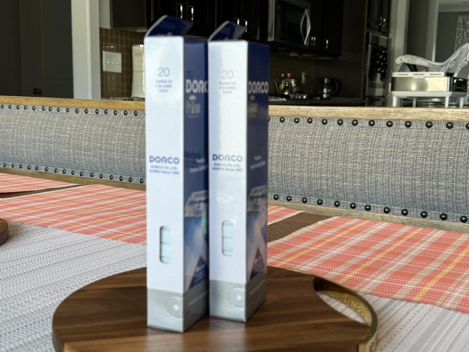 Dorco Prime Platinum Long Double Edge Razor Shaving Blades, 200 ct for Barbers - 2 packs of 100 blades each .