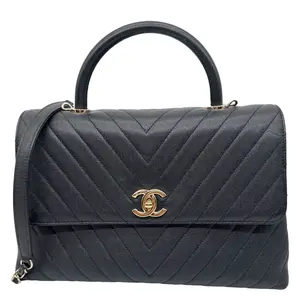 Pre-owned CHANEL Leather Crossbody Bags Coco Handle Flap Medium Quilted Chevron Caviar Crossbody Bag Black