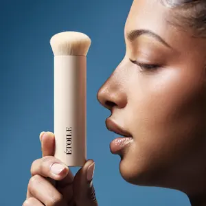 Etoile Brush 01 – Foundation & Complexion Buffing Brush for Cream & Liquid Makeup | Vegan, Compact, Aluminium Handle