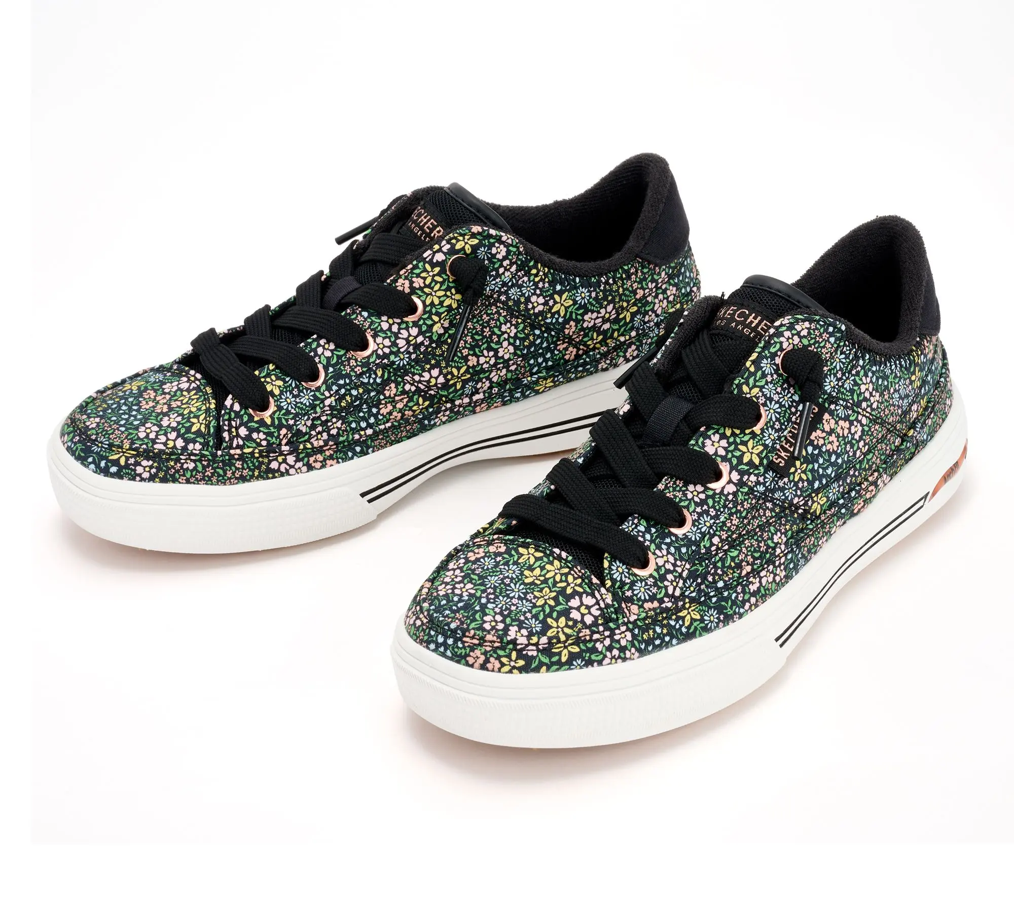 Skechers Arch Fit Washable Canvas Slip-On - Arcade Skechers Arch Fit Washable Canvas Slip-On - Arcade