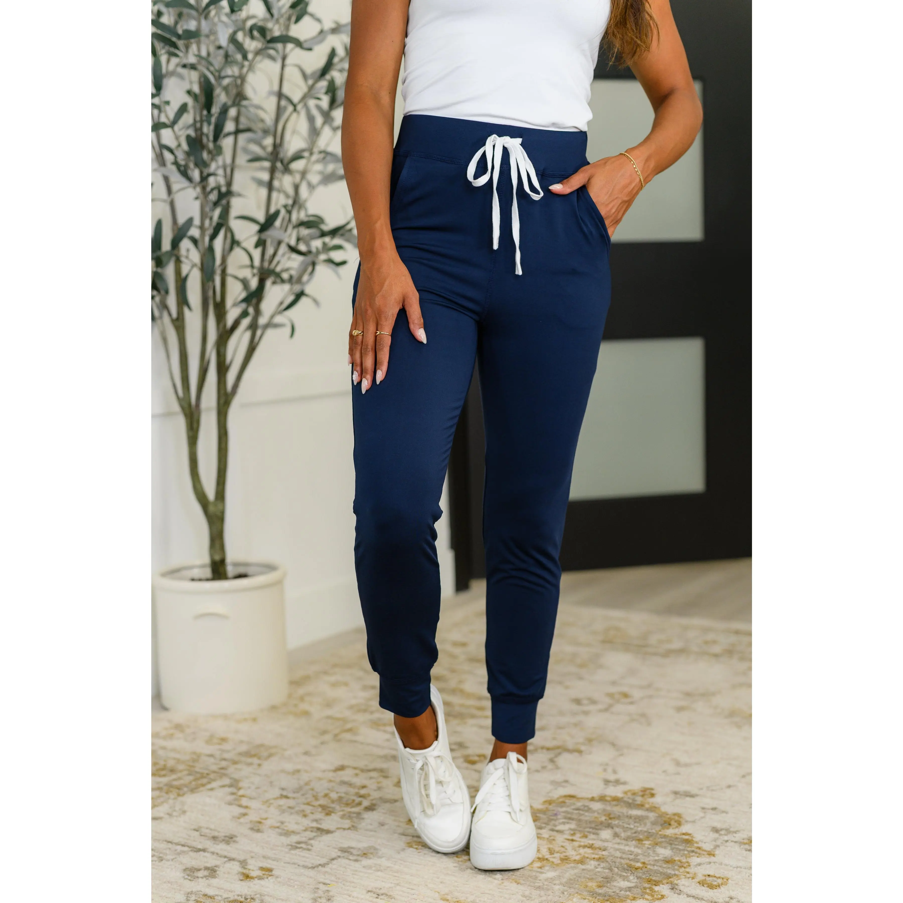 One Eleven North Giving the Run Around Joggers in Navy
