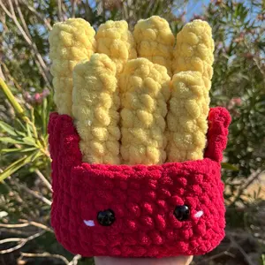 Large Crochet French Fry Holder with 7 Removable French Fries - 8 x 6 Size