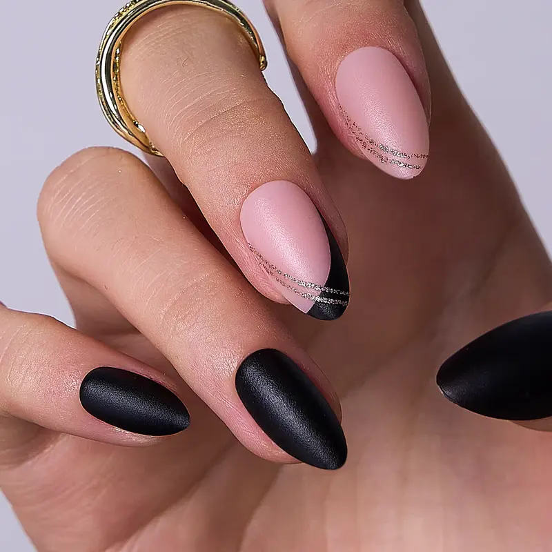 Matte Night Accent Press On Nails | CurvLife Nail | 30Pcs Medium Almond Fake Nails | Glossy & Matte Finish with Deep Midnight Tone | Easy to Apply, Comfortable & Long-Lasting | Ideal for Daily Commutes, Business Meetings, Banquets & Formal Events