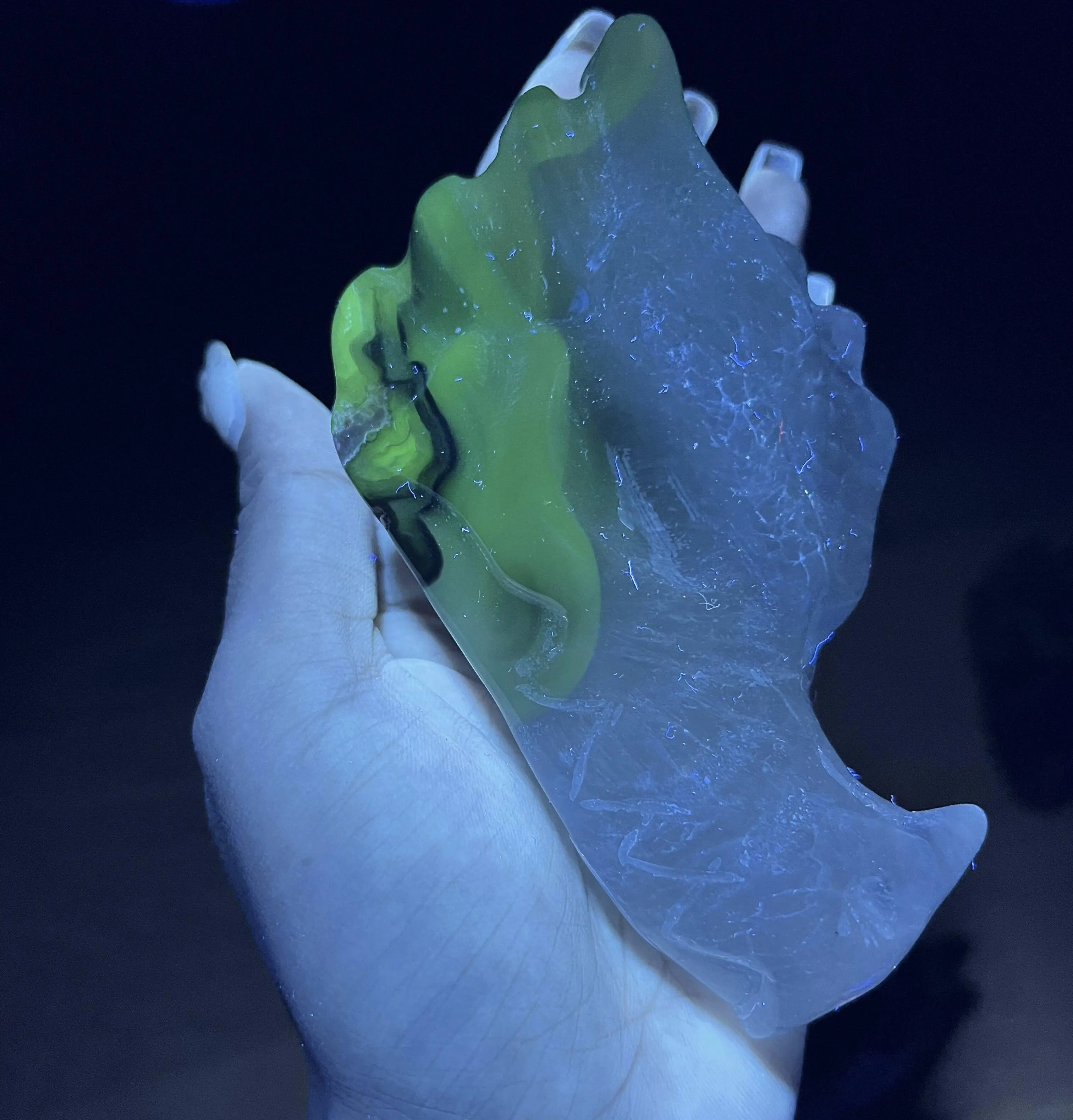UV-Reactive Volcano Agate Dragon Head Semi-Finished Non-Natural Crystal, Jewelry Accessories Ornaments Decor
