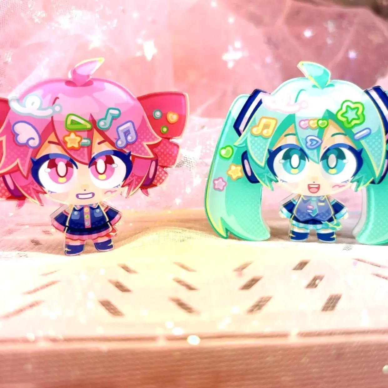Vocaloid Eye Tracking Acrylic Keychains- Hatsune Miku Kasane Teto