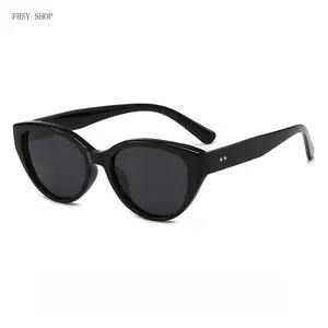 FHSY SHOP Classic Cat-Eye Stylish Sunglasses - UV400 Protection, Black Polarized Lenses - for Retro Outfits, Everyday Street Style