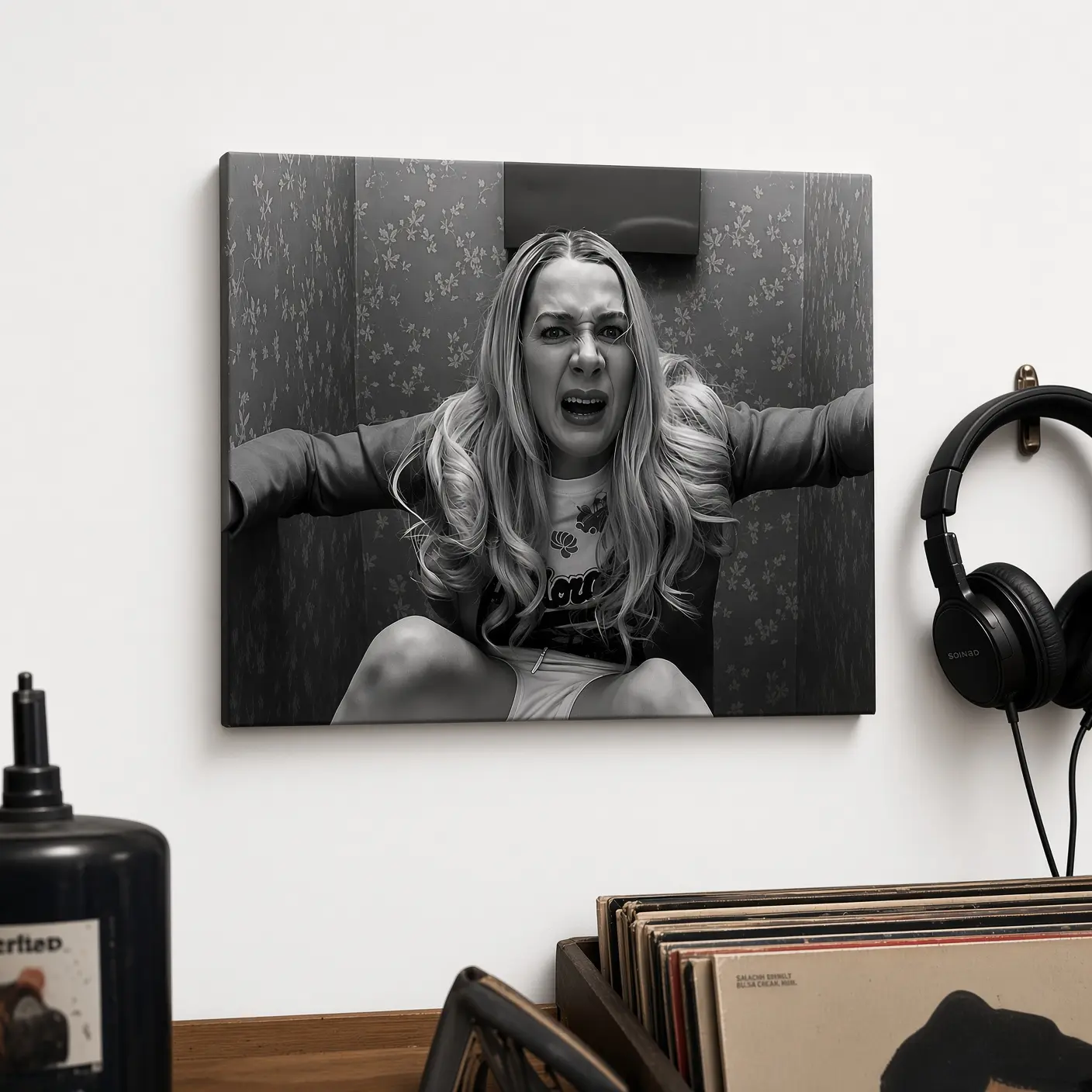 White Chicks Movie Wall Art Poster - Black & White Aesthetic 2000s Comedy Canvas Print, Funny Home Decor for Bathroom, Movie Fan Gift