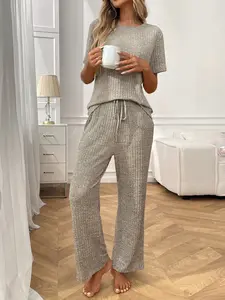 Women's 2-Piece Stretchy Ribbed Knit Loungewear Set - Short-Sleeve Top, Pocketed Pants, Polyester Blend, Lady's Casual Shortsleeve Pyjamas