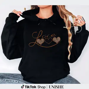 Sweet Love Graphic Hoodie – Ideal for Quiet Afternoons and Casual Wear