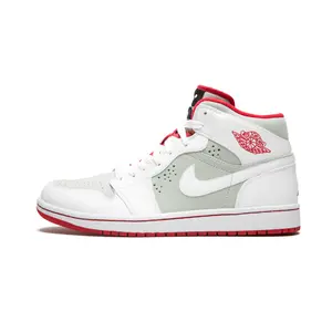 Air Jordan 1 Retro High (2009) "Hare Jordan" 374454 011
