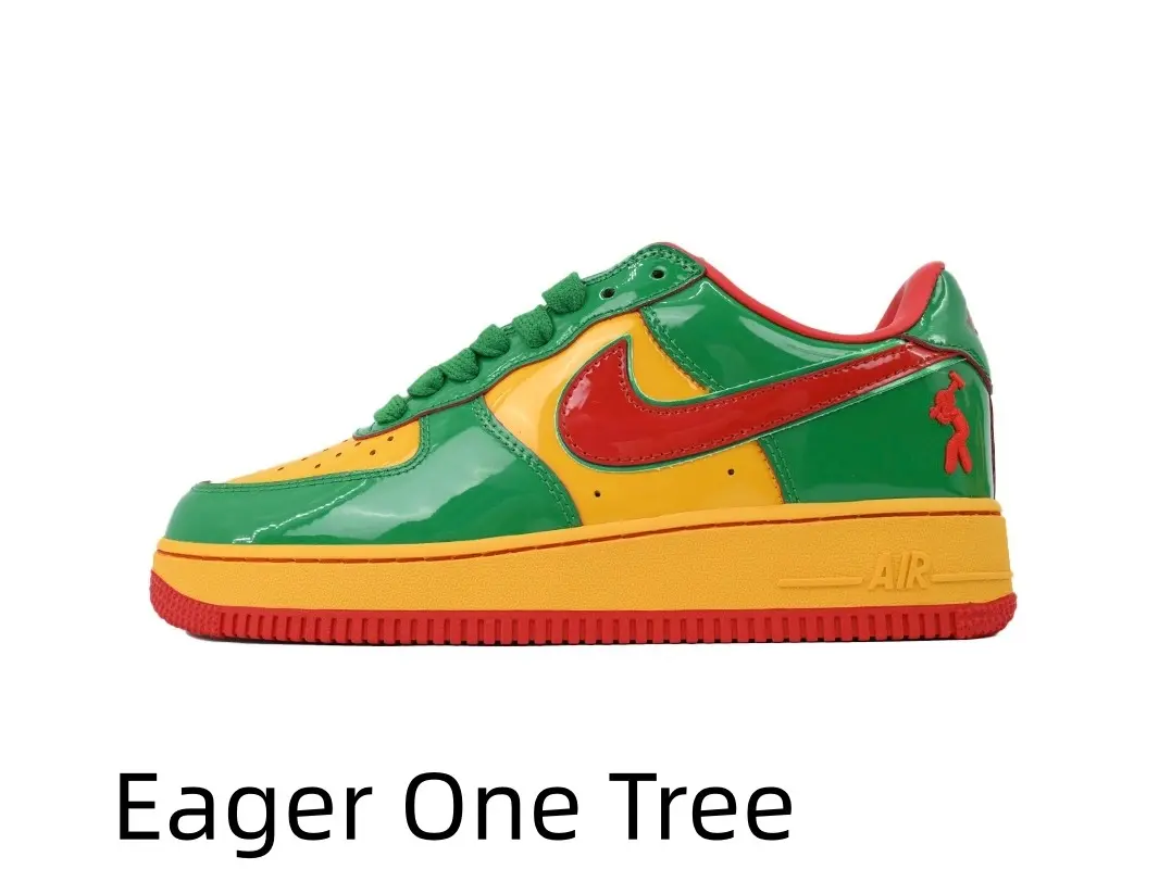 Street hip-hop patent leather trainers with bold tri-color splicing, thick neat stitching, cushioned footbed and flexible multi-tone sole, perfectly match oversized hip-hop streetwear.