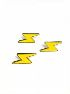 3-Pack Lightning Pattern Enamel Brooches, Lapel Pins, Fashion Accessory for Backpacks, Jackets, Shirts, All Seasons
