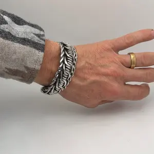 Stainless Steel Braided Metal Bracelet for Men Women Classic Design Durable Fashion Accessory