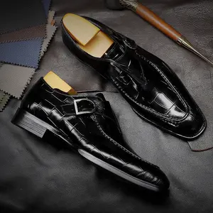 Classic Pattern Business Flat Shoes Men Designer Formal Dress Leather Shoes Men's Loafers Gifts Shoes