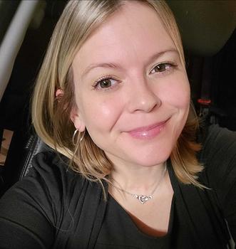 product review image from TooManyTabsOpen25 3