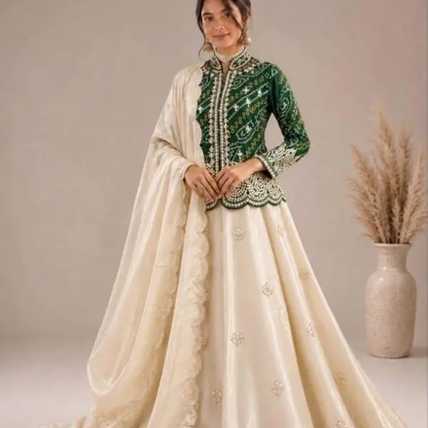 MODERN SHIMMER EMBROIDERY THREAD & SEQUENCE WORK LEHENGA CHOLI WITH DUPATTA