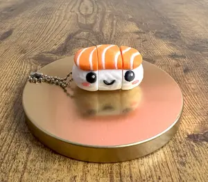 Cute Flexi Sushi Nigiri keychain/ 3D Printed Stress Relief/ Unique Flexi Food Fidget for Kids/ Gift for Toy Lovers
