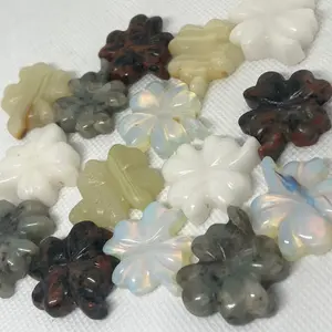 Crystal Four Leaf Clover (St.Patrick’s Day)