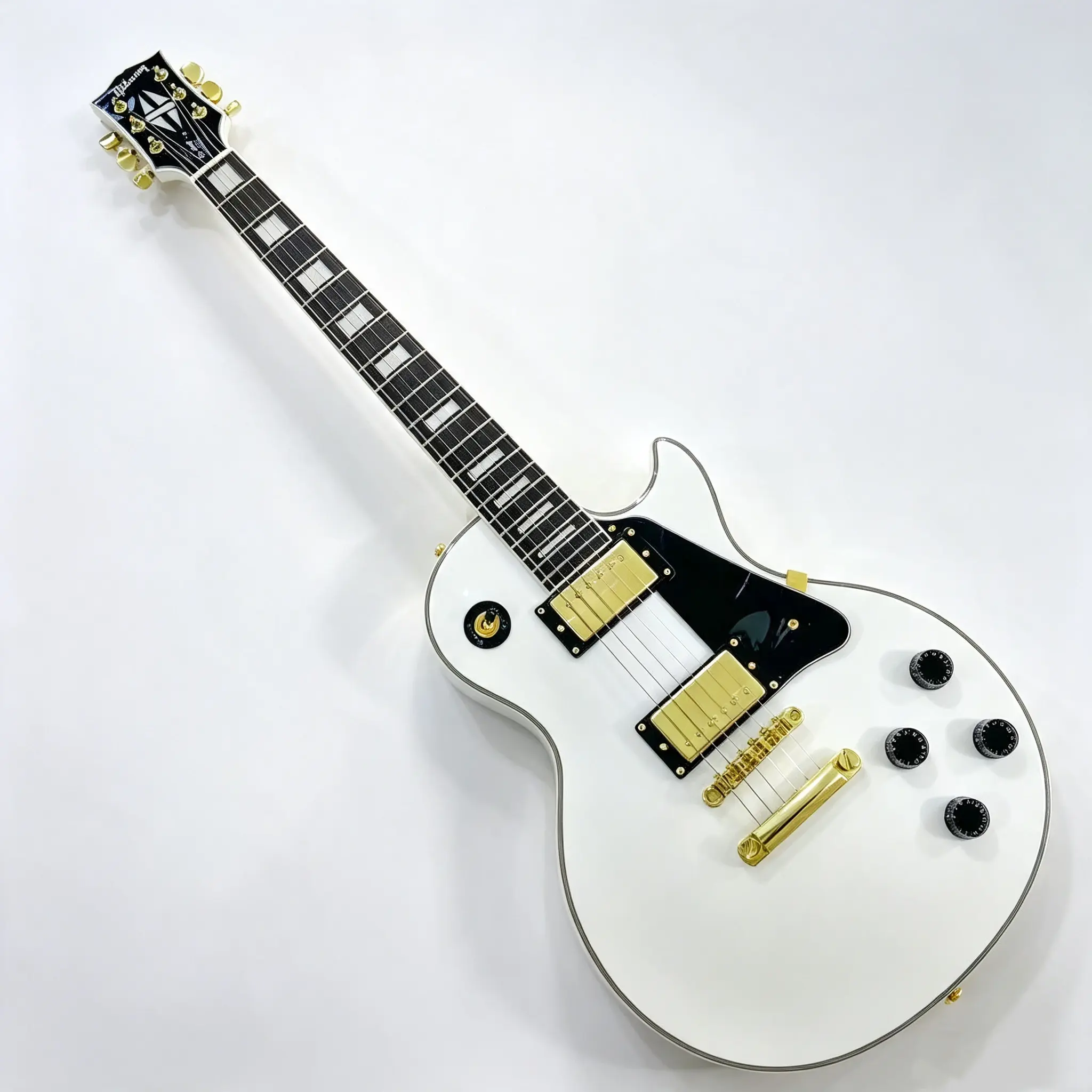 LP Alps White Guitar, Gold hardware,Mahogany body, rosewood fretboard,22 frets, 6 strings
