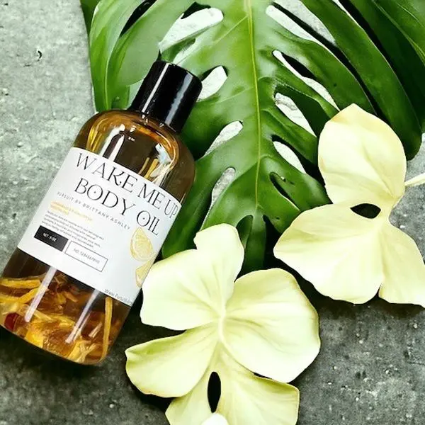 Lemongrass & Eucalyptus Aromatherapy Body Oil - Premium Nourishing Oils for Body Care, Moisturizing Daily Moisturizer for Deep Hydration and Soft Skin