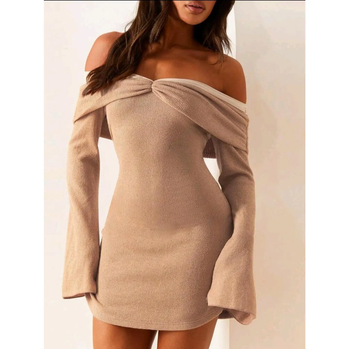 Brown Mini Long Sleeve Sweater Dress  Winter Short Sweater  Party Dress Cute Long Sleeg Short Christmas Party Dress