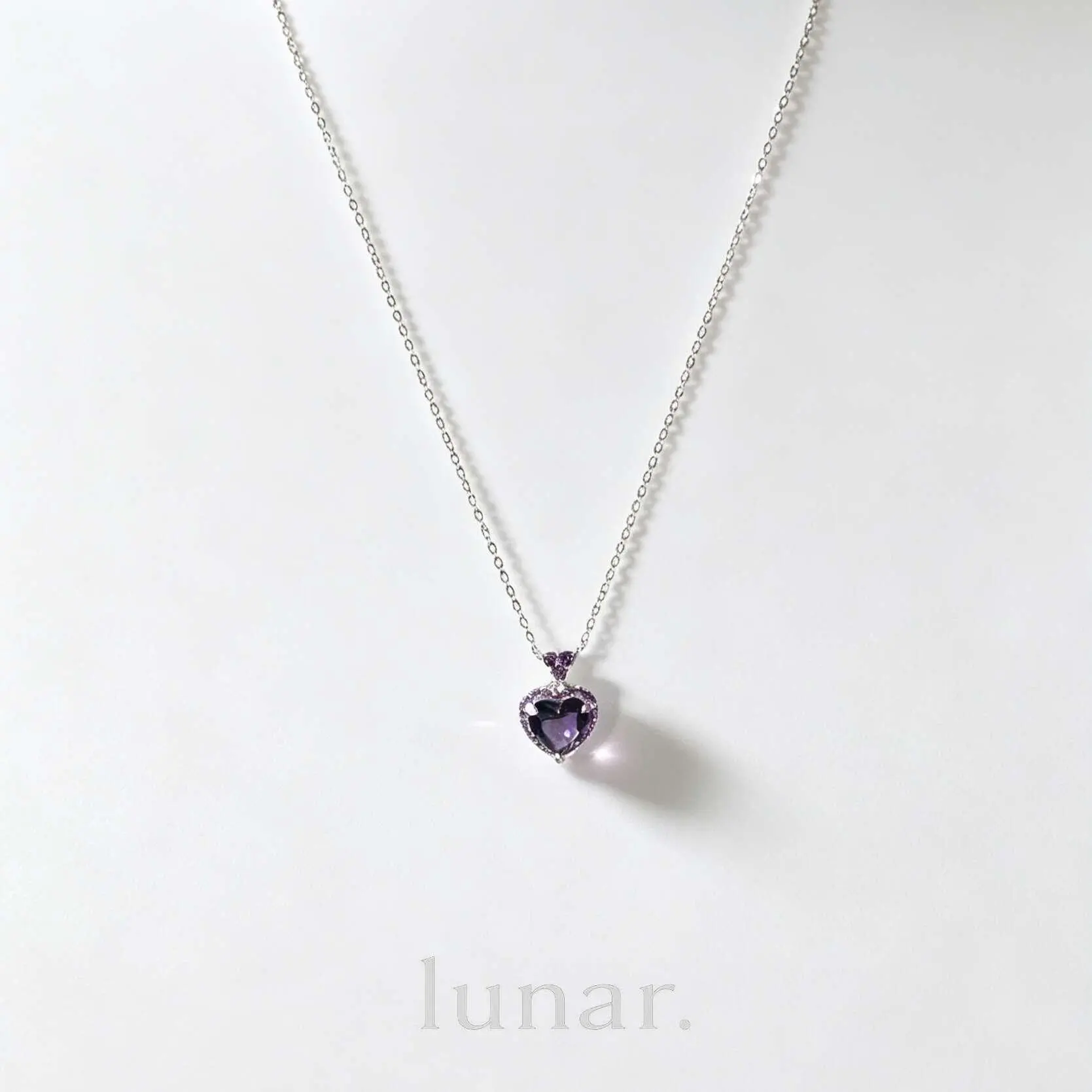 lunar. Midnight Purple Heart Zircon Pendant Necklace, Silver Tone Electroplated Brass Chain Necklace, Sparkling Zircon Heart Charm Jewelry, Elegant Romantic Necklace for Women, Minimalist Gift Jewelry