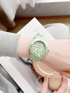 4 Pcs Macaron Color Student Watches, Fresh Girl Style Waterproof Quartz Watch, Casual Wristwatch for Students/girls, No Box Included