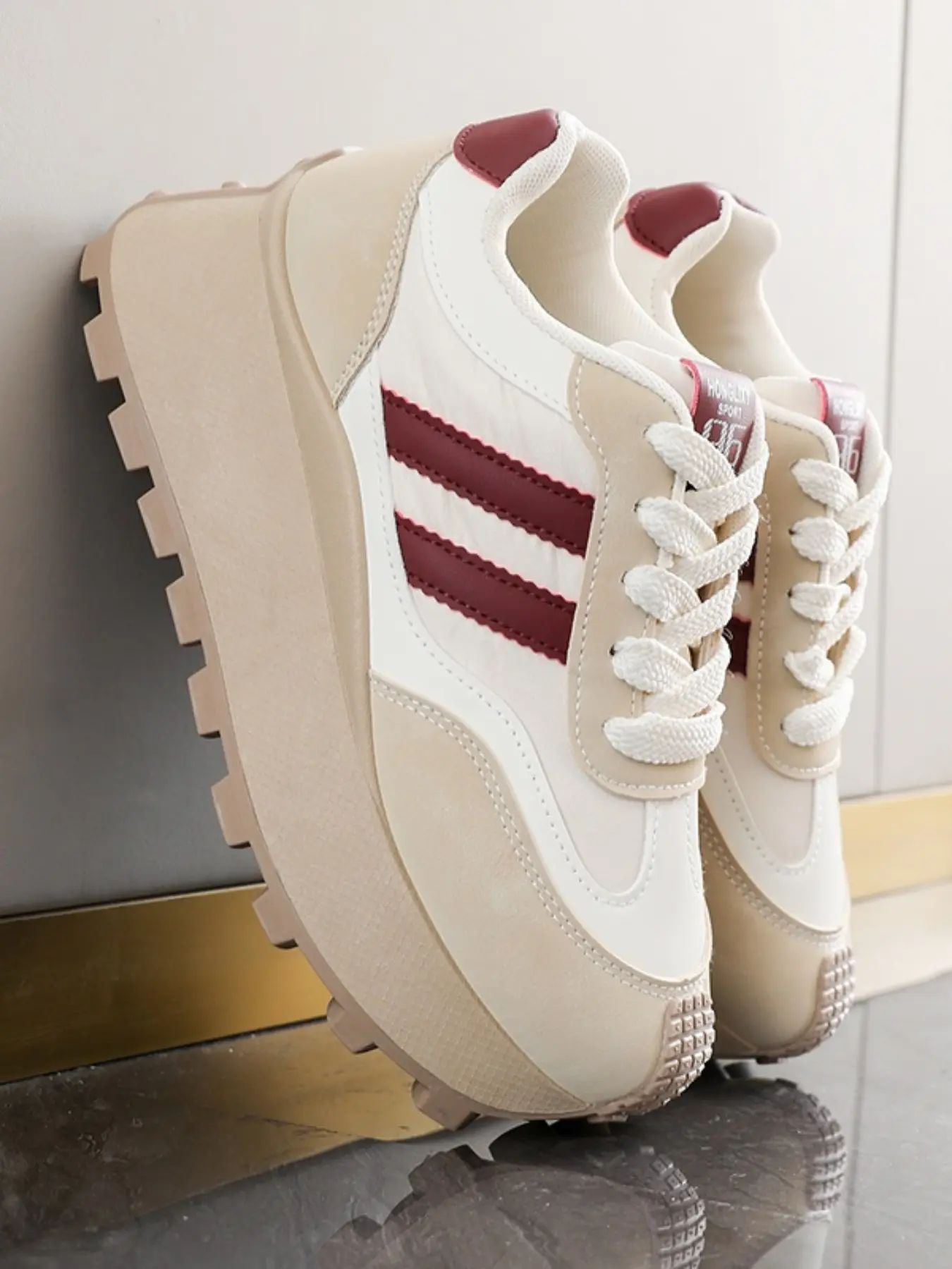 Women's Thick Rubber Sole Casual Arisan Shoes Dad Sneakers Chunky Shoes Low Ankle Trainers Walking Shoes Sports Shoes Trainer, Comfortable and Stylish Footwear for Daily Wear, Perfect for Casual