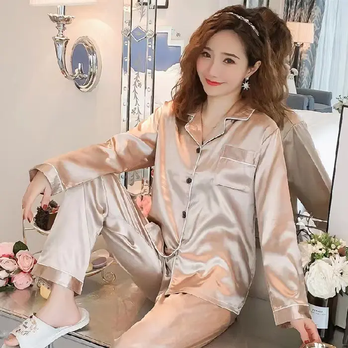 Long sleeved pants   Champagne