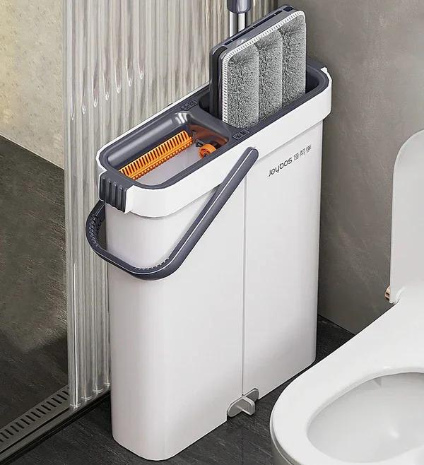 The Mop with Bucket Is a Household Cleaning Tool That Can Be Easily Cleaned Without the Need for Hand Washing