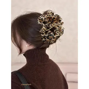Women's Large Leopard Print Claw Clip, Vintage Y2K Strong Hold Hair Clips for Daily & Party Styling