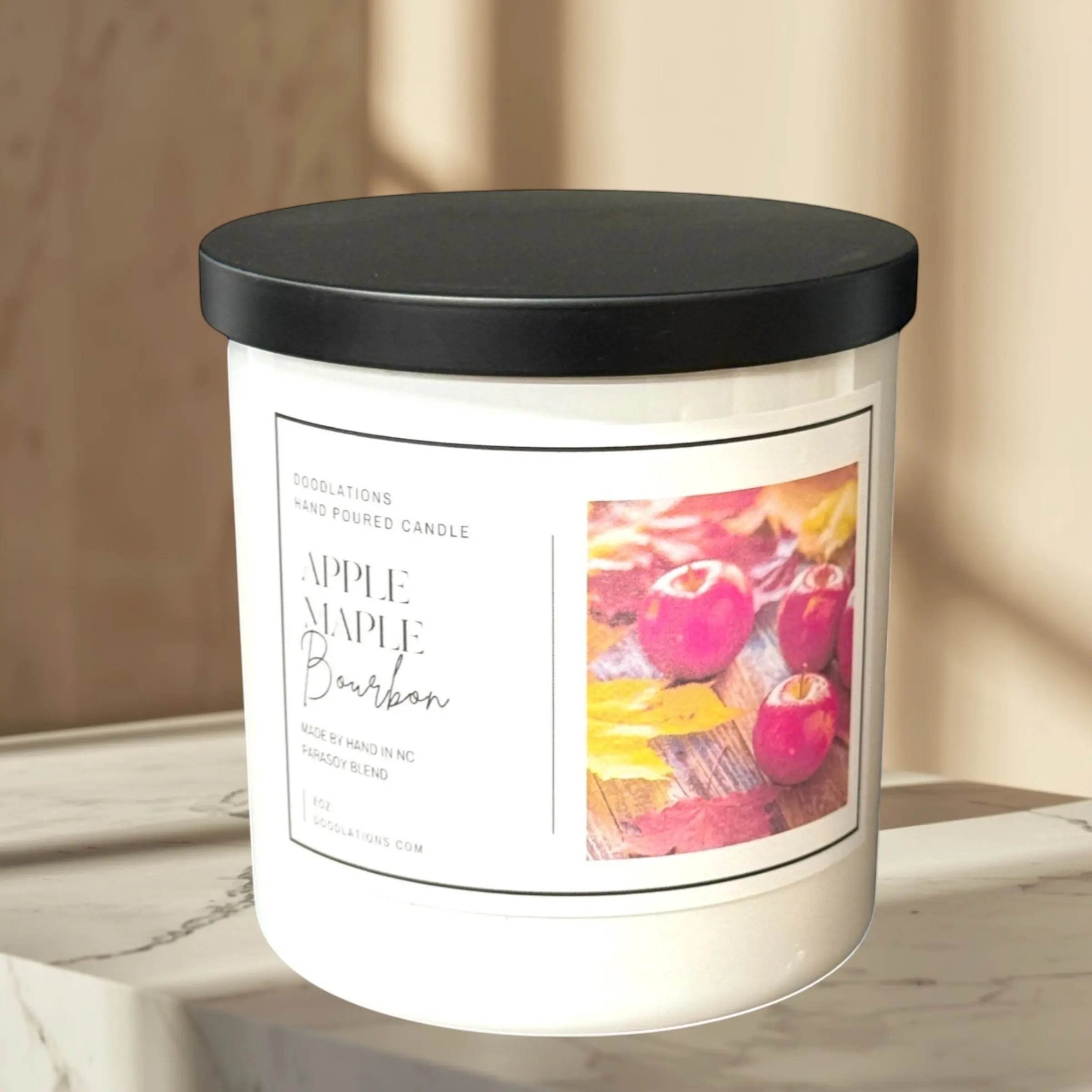 Apple & Maple Bourbon Candle Hand Poured 8 oz Soy Wax Blend with Apple Cinnamon Orange Bourbon Butter Maple Vanilla Aroma Decoration Perfume
