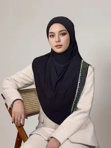 1pc Micro Flash Striped Rhinestone Headscarf, Instant Hijabs, New Fashion Rhinestone Wave Pattern, Premium Hijabs, Prayer Cap for Weekend Prayers